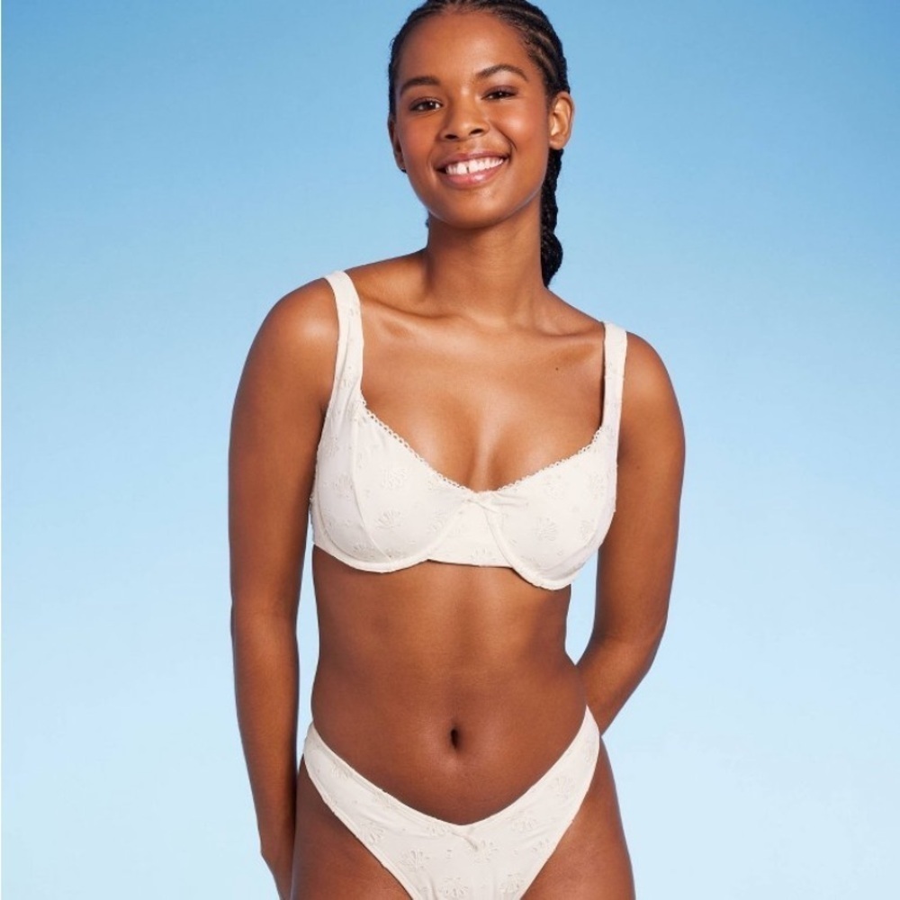 Women'sPointelle Underwire Bikini Top - Wild Fable™ Cream 🆕